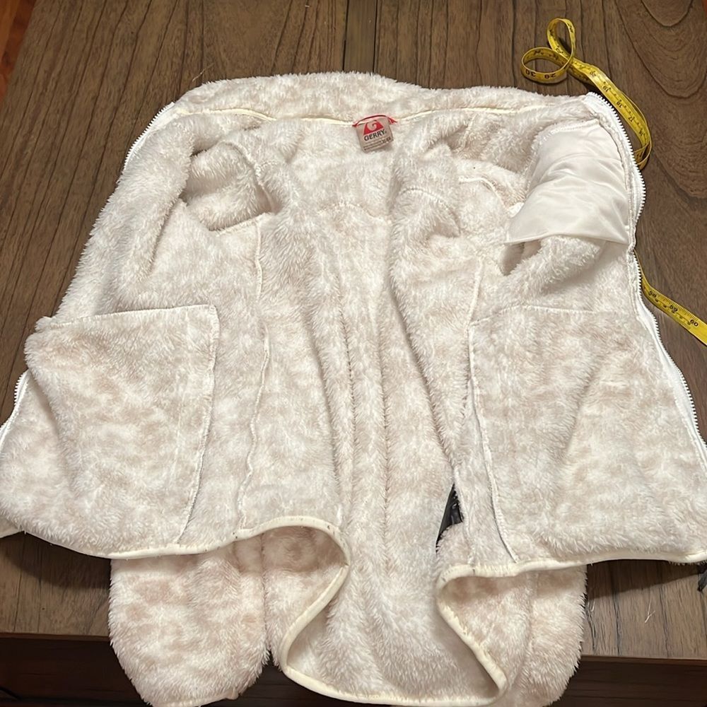 Gerry Teddy Coat Sweater - Picture 5 of 11